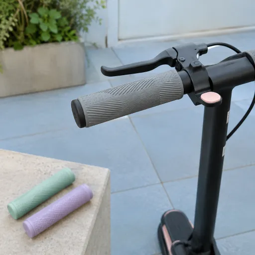 How to choose the right scooter grips for your electric scooter