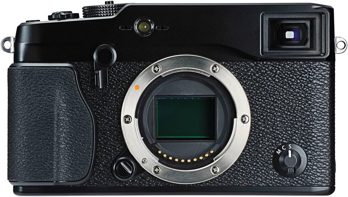 X-Pro 1 16MP Digital Camera with APS-C X-Trans CMOS Sensor (Body Only)