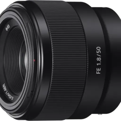 Sony FE 50mm F1.8 Review: Compact Lens for Great Bokeh