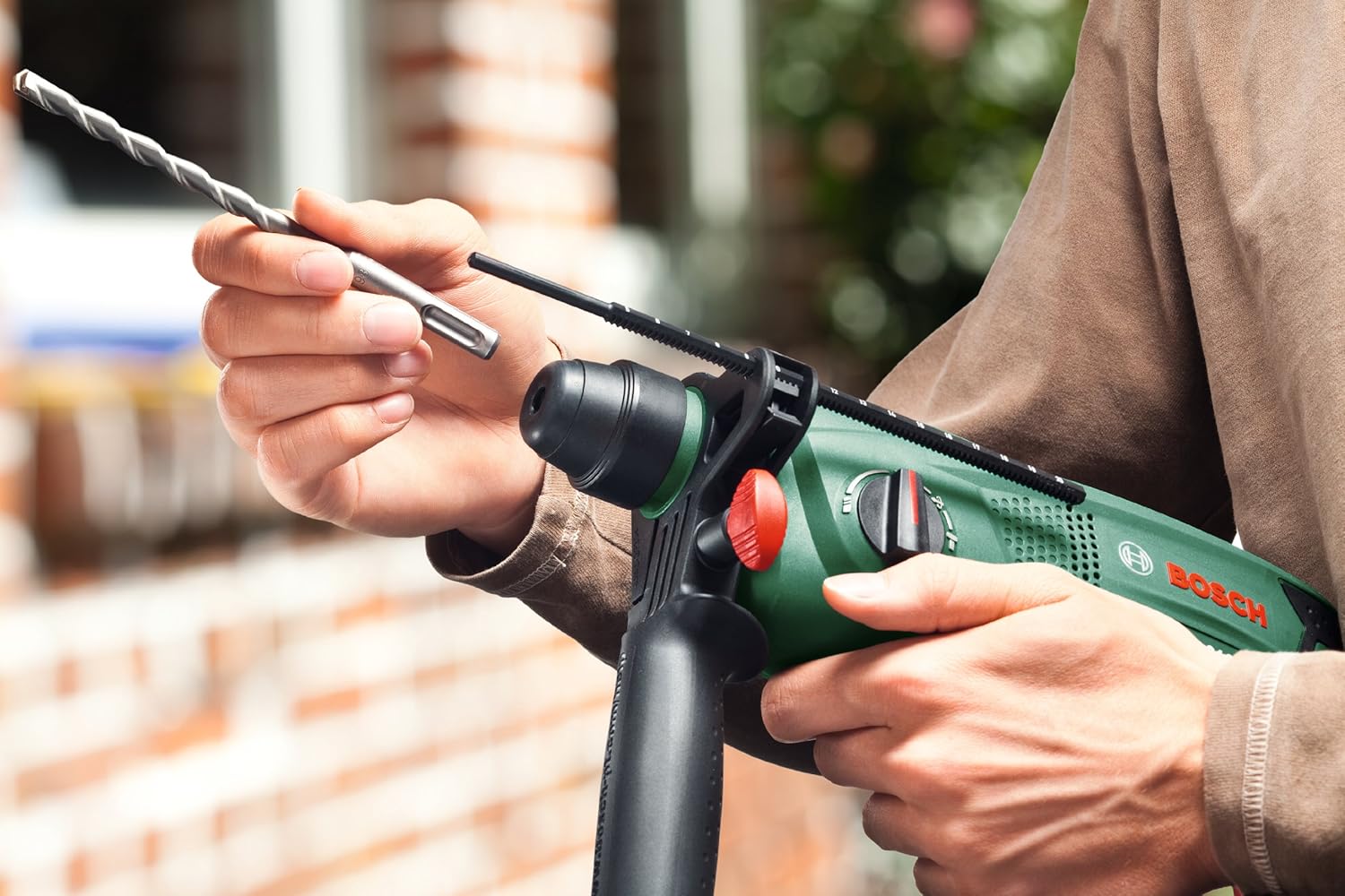 Bosch Rotary Hammer PBH 2100 RE (550 watts, in case)