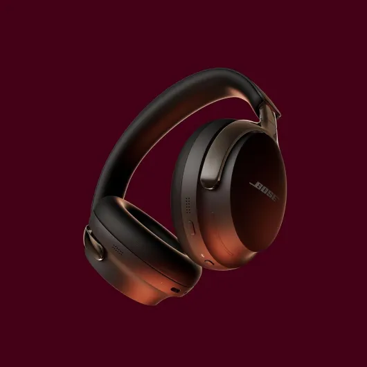 Bose QuietComfort Ultra Bluetooth Headphones (2nd Gen), Wireless Headphones with Spatial Audio, Over Ear Noise Cancelling with Mic, Up to 30 Hours of Play time, Black