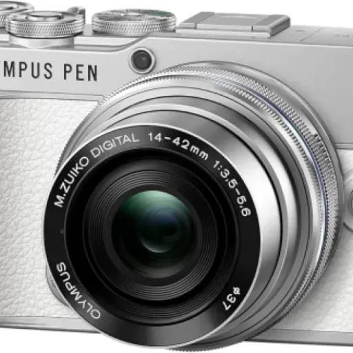 Olympus PEN E-P7 Review: a compact mirrorless that makes you actually want to carry a camera again