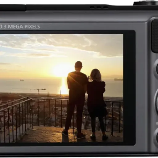 Canon PowerShot SX720 HS (Renewed) Review: a pocket zoom camera that beats your phone on reach, not on convenience