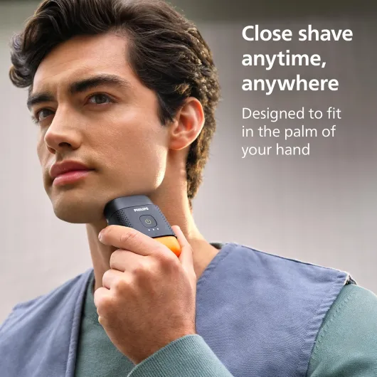Shaver 500 Series - Compact Electric Shaver, Lift & Cut System, SteelPrecision Blades, 3D Floating Heads, Wet & Dry Shave, Travel Case, Travel Lock, Magnetic Cap, Model S595/05 [New] S5 Travel Shaver, SteelPrecision Blades, USB-A